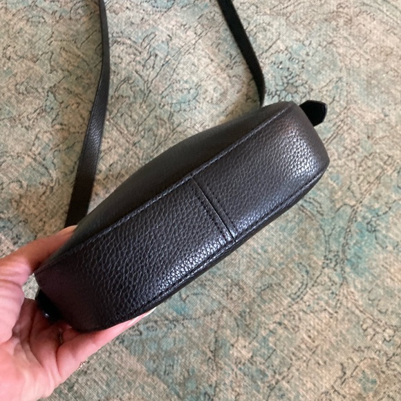 Kate Spade CrossBody Black Leather - Picture 3 of 11